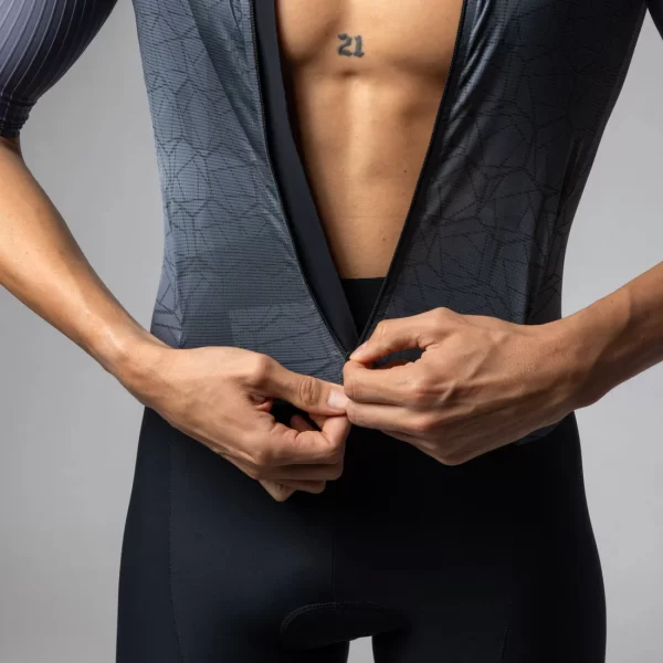 ALE BEYOND Men's Triathlon Skinsuit – Aero Performance & Comfort